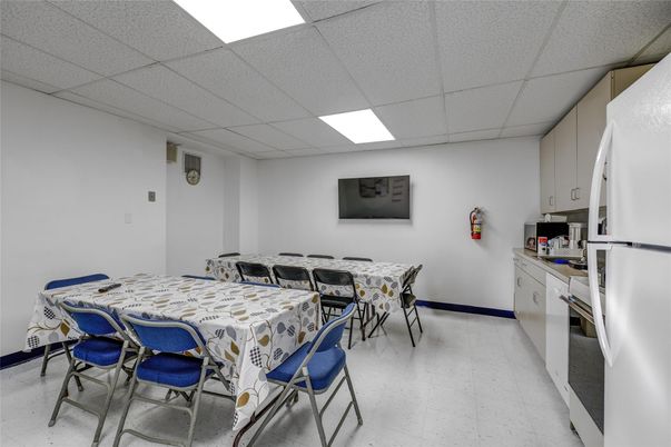 Dining room, Interior, Kitchen, Recessed Lighting