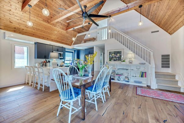 Dining room, Interior, Kitchen, Pendant Lights, Wooden Beams, Wooden Ceilings, Wood Texture Flooring