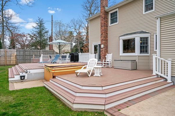 Exterior, Hot Tub