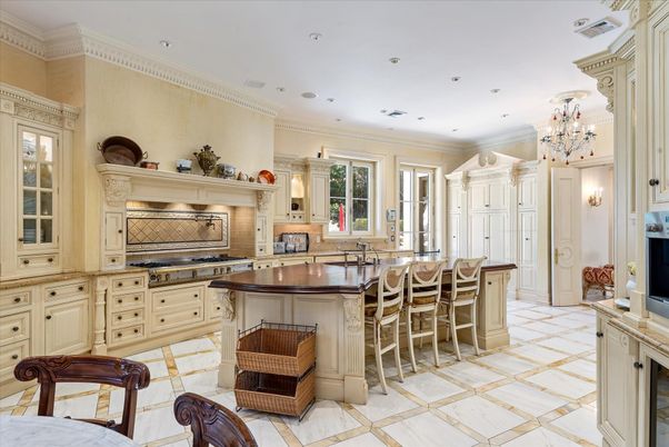 Chandelier, Interior, Kitchen, Recessed Lighting, Stainless Steel Appliances
