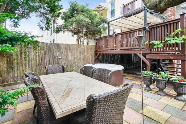 Exterior, Hot Tub