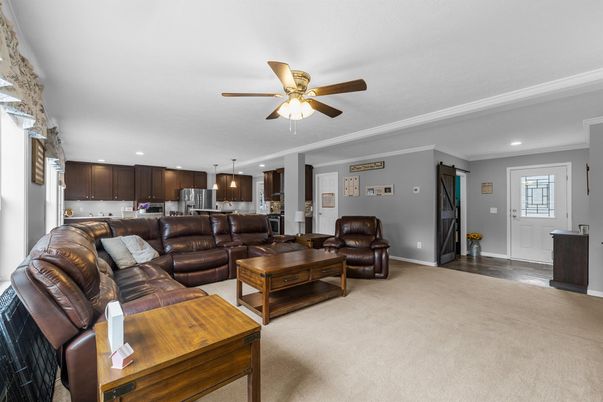 Interior, Kitchen, Living room, Pendant Lights, Recessed Lighting, Stainless Steel Appliances
