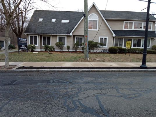 Exterior, Facade, Cape Cod