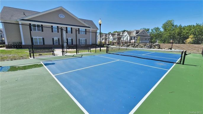 Exterior, Tennis Courts