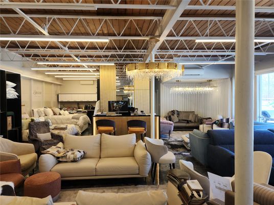 Chandelier, Interior, Living room