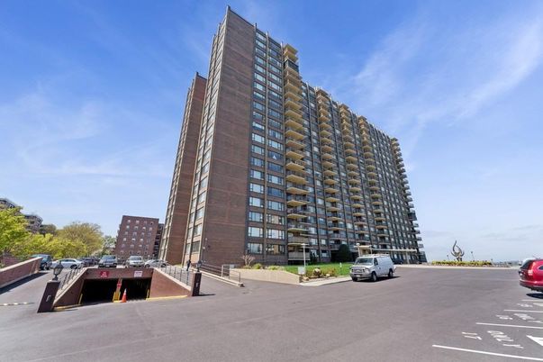 Exterior, Facade, Condo Building