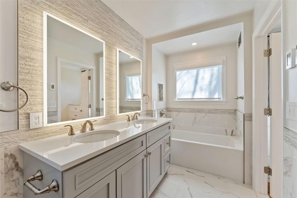 Bathroom, Dual Sink Vanities, Interior, Marble, Recessed Lighting