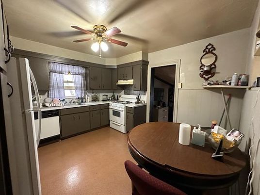 Interior, Kitchen