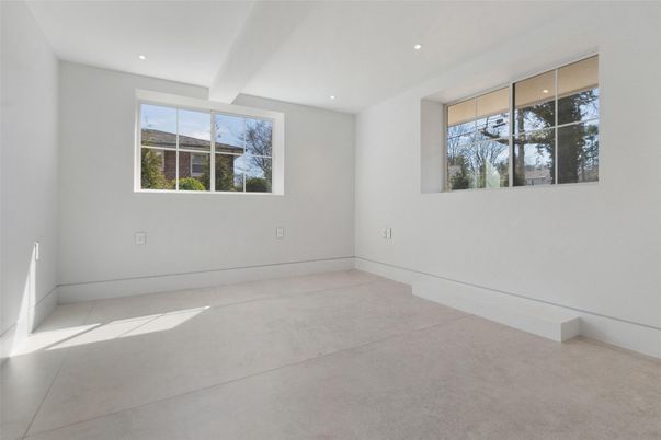 Empty room, Interior, Recessed Lighting