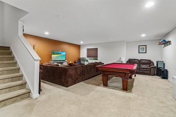 Billiard Table, Game Room, Interior, Living room, Recessed Lighting