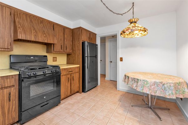 Interior, Kitchen, Pendant Lights