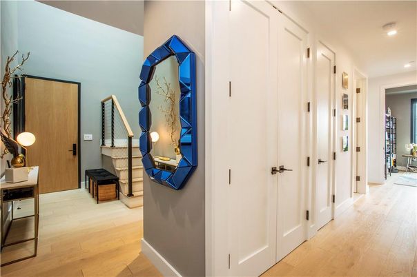 Interior, Recessed Lighting, Wood Texture Flooring