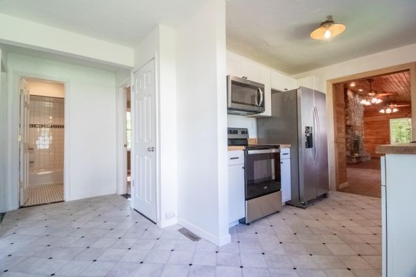 Interior, Kitchen, Stainless Steel Appliances