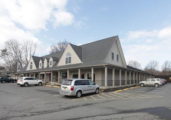 Exterior, Facade, Cape Cod