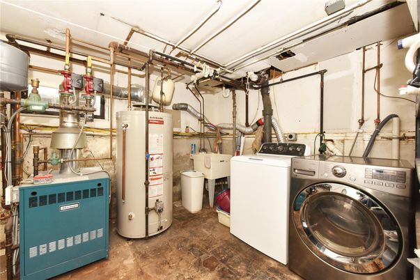 Interior, Utility Closets, Washer