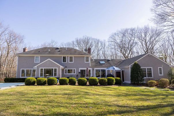 Backyard, Exterior, Facade, Georgian