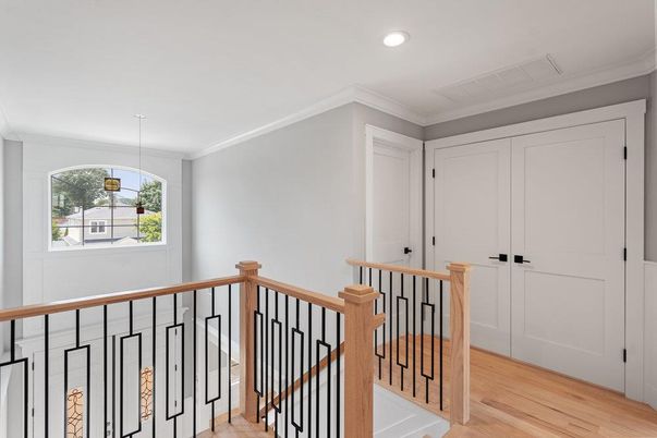 Interior, Pendant Lights, Recessed Lighting, Wood Texture Flooring