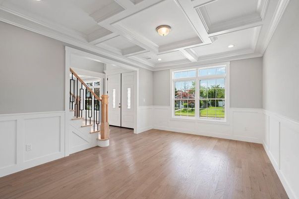 Empty room, Interior, Recessed Lighting, Wood Texture Flooring