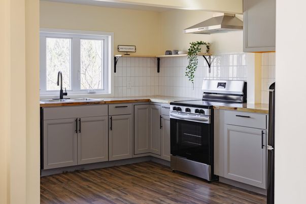 Interior, Kitchen, Stainless Steel Appliances, Wood Texture Flooring