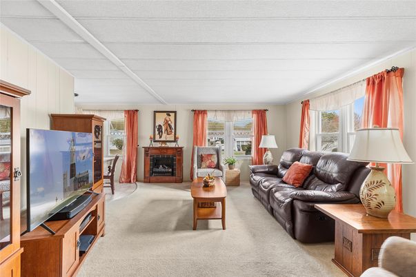 Fireplace, Interior, Living room