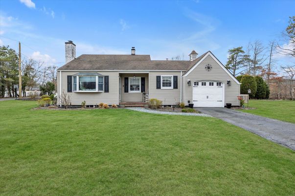 Attached, Backyard, Exterior, Facade, Cape Cod