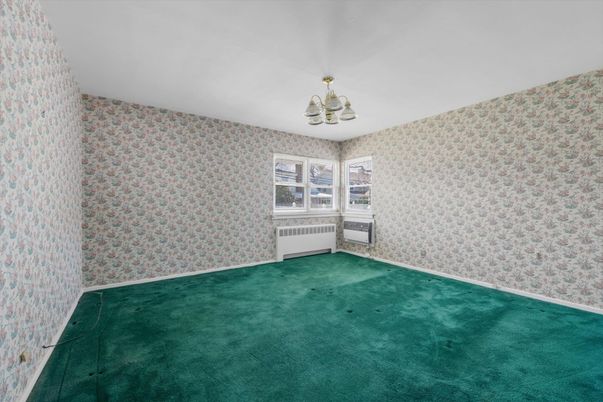 Chandelier, Empty room, Interior