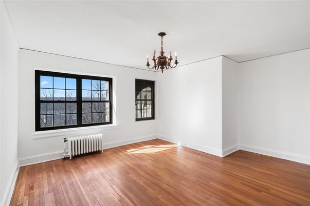 Chandelier, Empty room, Interior, Wood Texture Flooring