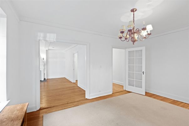 Chandelier, Interior, Wood Texture Flooring
