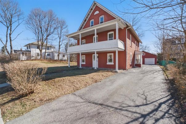 Detached Garage, Exterior, Facade, Queen Anne Victorian