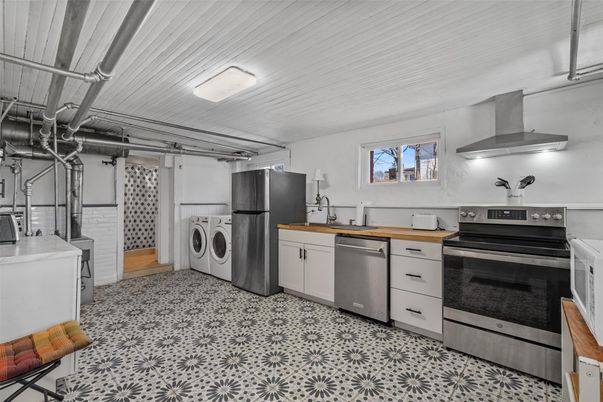 Interior, Kitchen, Stainless Steel Appliances, Washer