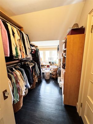 Interior, Walk-in Closets, Wood Texture Flooring