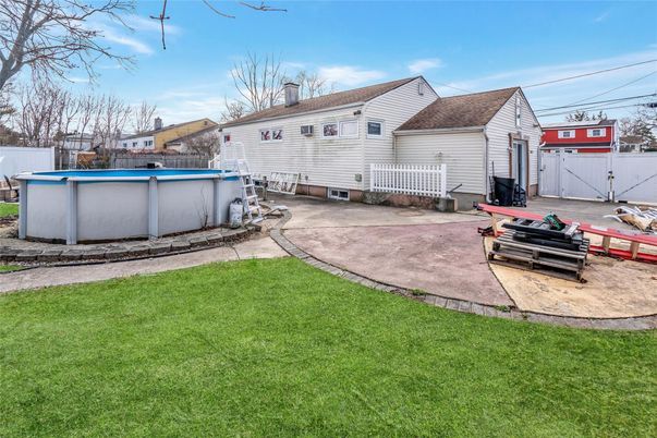 Backyard, Exterior, Pool