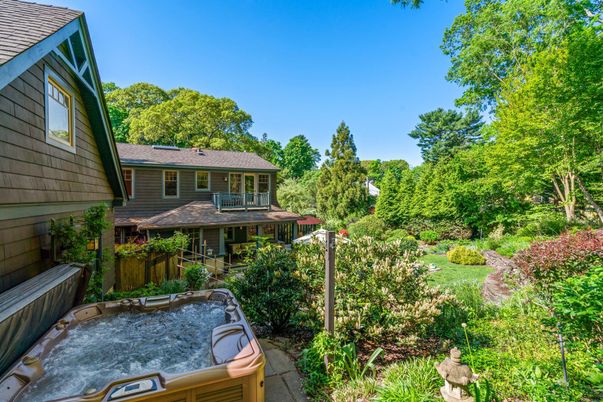 Backyard, Exterior, Hot Tub
