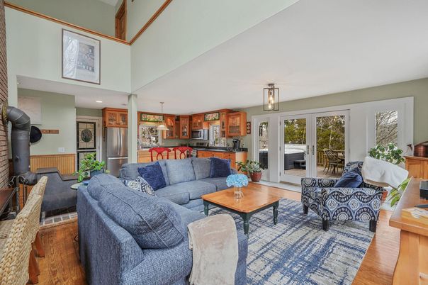 Interior, Kitchen, Living room, Pendant Lights, Recessed Lighting, Stainless Steel Appliances, Wood Texture Flooring