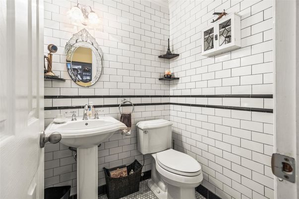 Bathroom, Interior