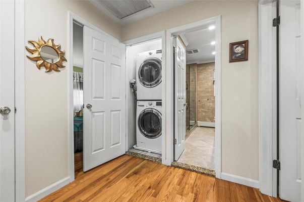 Interior, Recessed Lighting, Utility Closets, Washer, Wood Texture Flooring