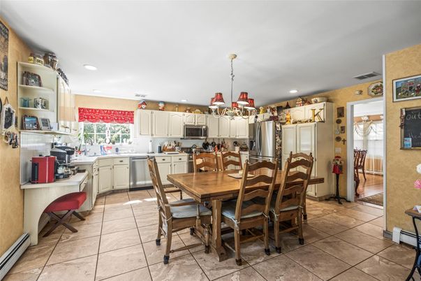 Dining room, Interior, Kitchen, Recessed Lighting, Stainless Steel Appliances