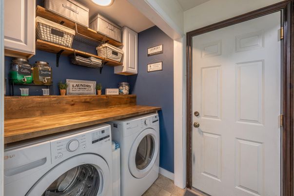 Interior, Washer