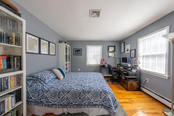 Bedroom, Home Office, Interior, Wood Texture Flooring
