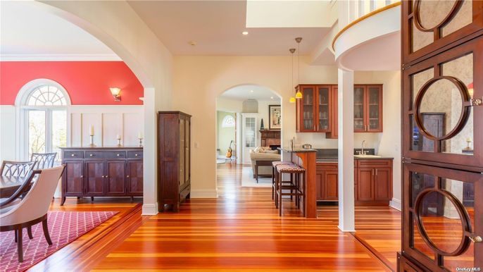 Interior, Pendant Lights, Recessed Lighting, Wood Texture Flooring