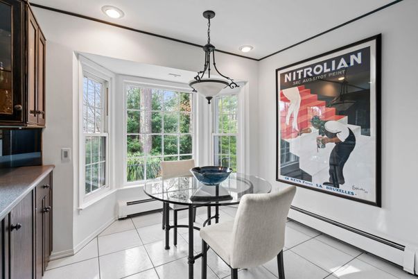 Dining room, Interior, Pendant Lights, Recessed Lighting
