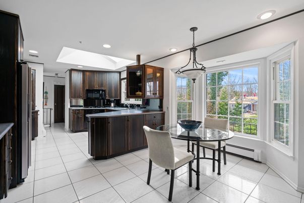 Dining room, Interior, Kitchen, Pendant Lights, Recessed Lighting