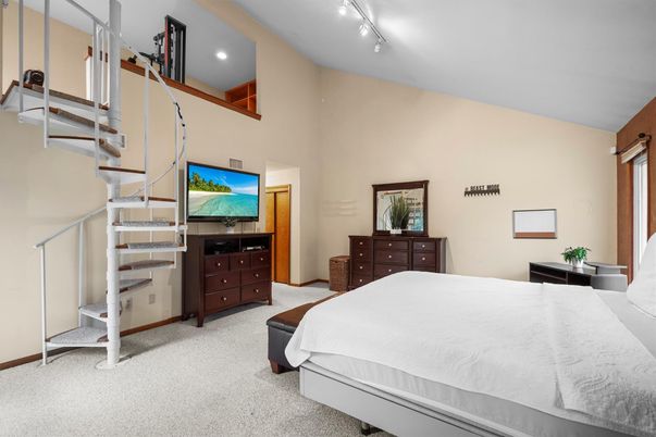 Bedroom, Interior, Recessed Lighting