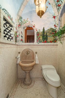 Bathroom, Interior