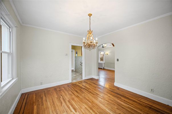 Chandelier, Empty room, Interior, Wood Texture Flooring