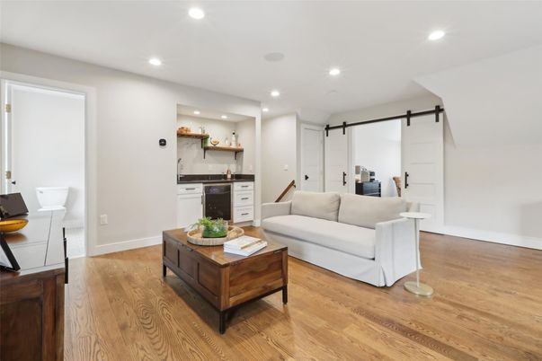 Interior, Living room, Recessed Lighting, Wood Texture Flooring