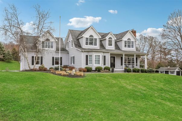 Backyard, Exterior, Facade, Farmhouse