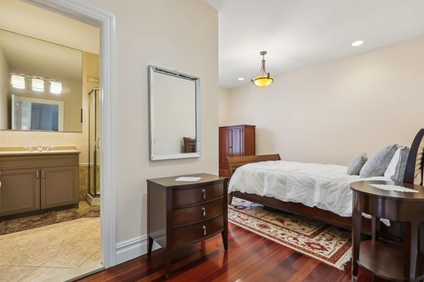 Bathroom, Bedroom, Interior, Pendant Lights, Recessed Lighting, Wood Texture Flooring
