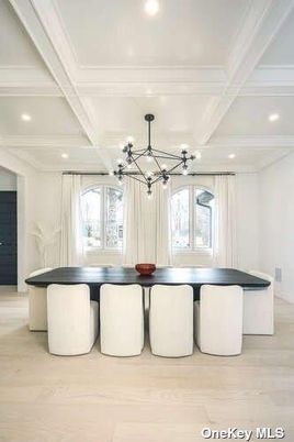 Interior, Pendant Lights, Recessed Lighting, Wood Texture Flooring