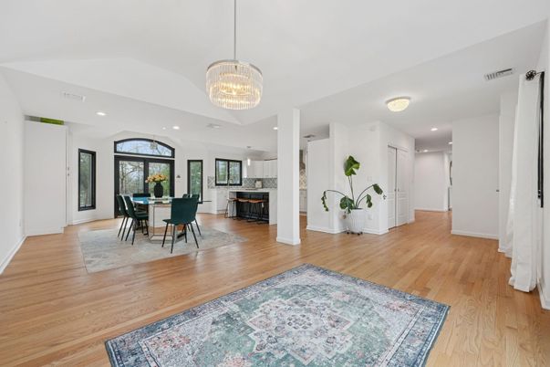 Chandelier, Dining room, Interior, Kitchen, Recessed Lighting, Wood Texture Flooring